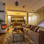 Villa Jackie