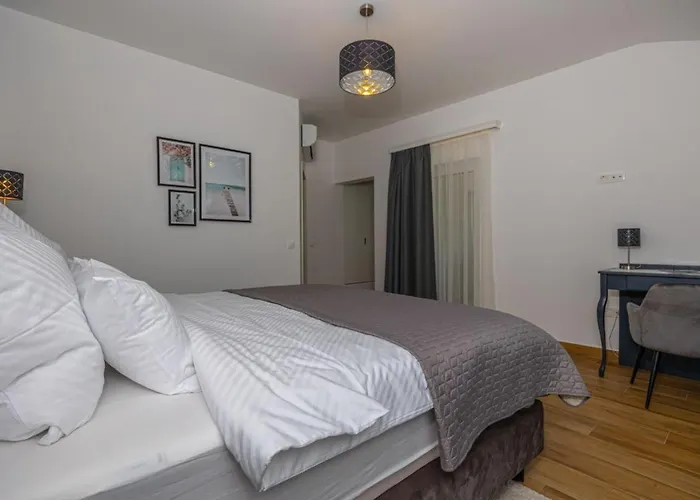 Jackie * Bribir (Primorje-Gorski Kotar)